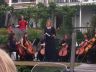 Masterstudent Gerdine Tuinstra sings at the Cityfestival 